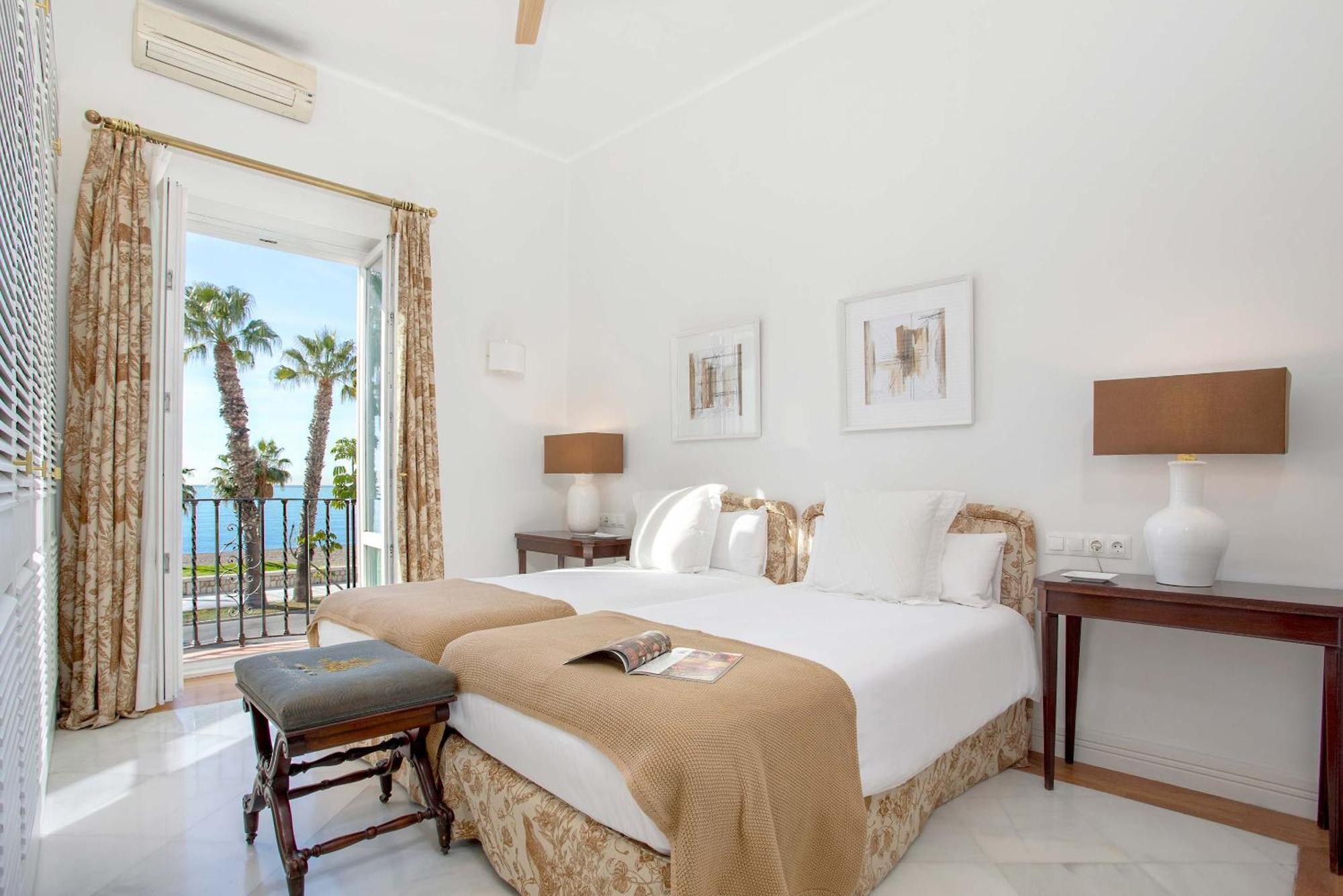 Genteel Home Paseo Maritimo Málaga Extérieur photo